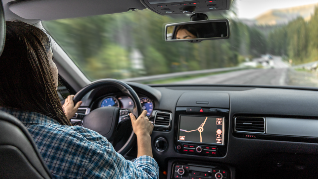 Berkendara Aman dengan Google: Meluncurkan Fitur Android Dashcam